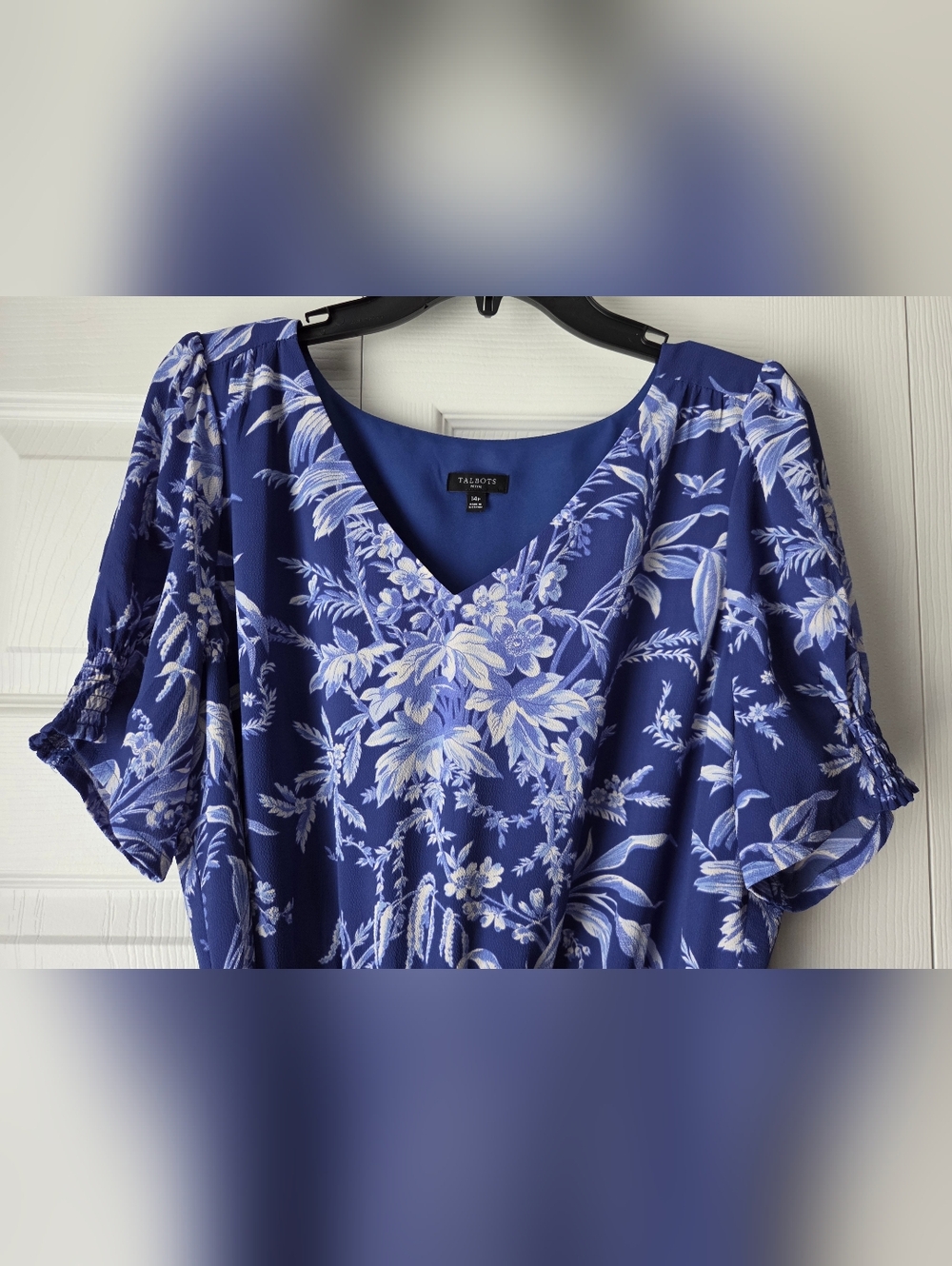 Talbots Etched Toile Belted Smocked Fit&Flare Blue Floral Dress Size 14P - Picture 3 of 12